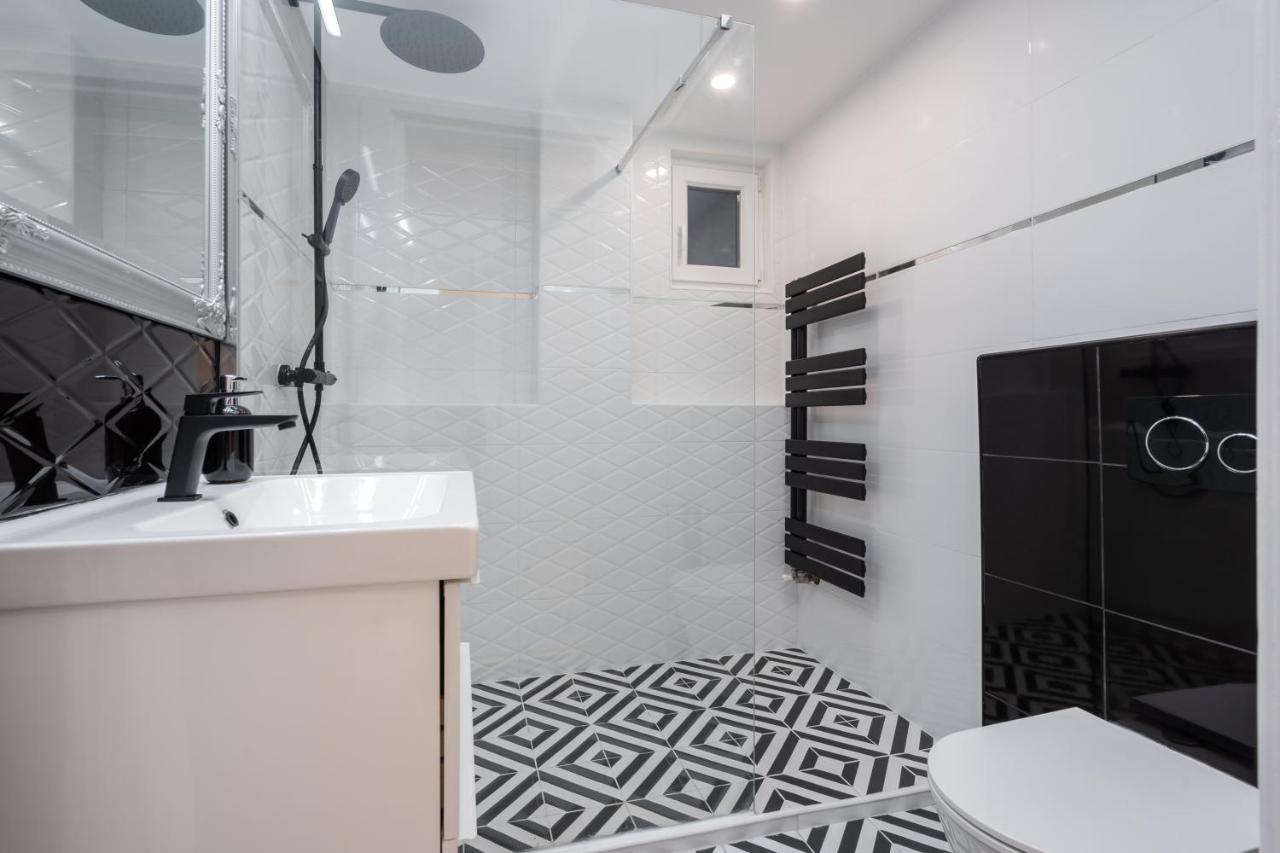 Premium Art Deco Apartment At Broadway // 4Bdr & 3Br Budapest Eksteriør billede